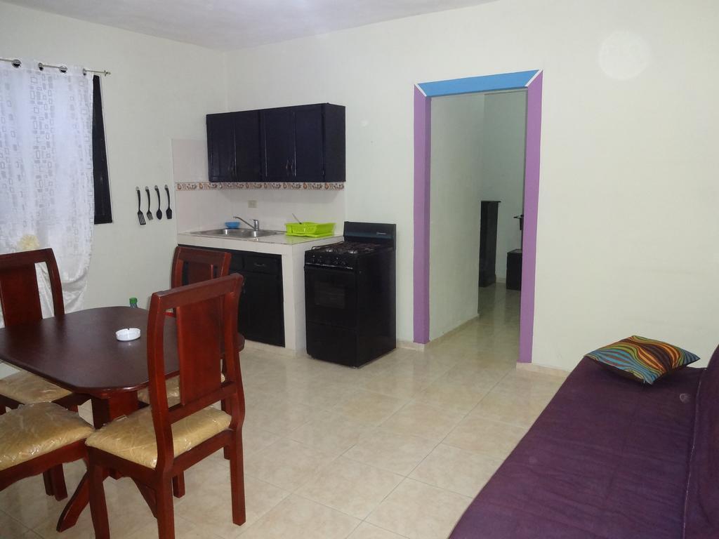 Posada El Sol, Home Near Airport Sdq Boca Chica Rum bild